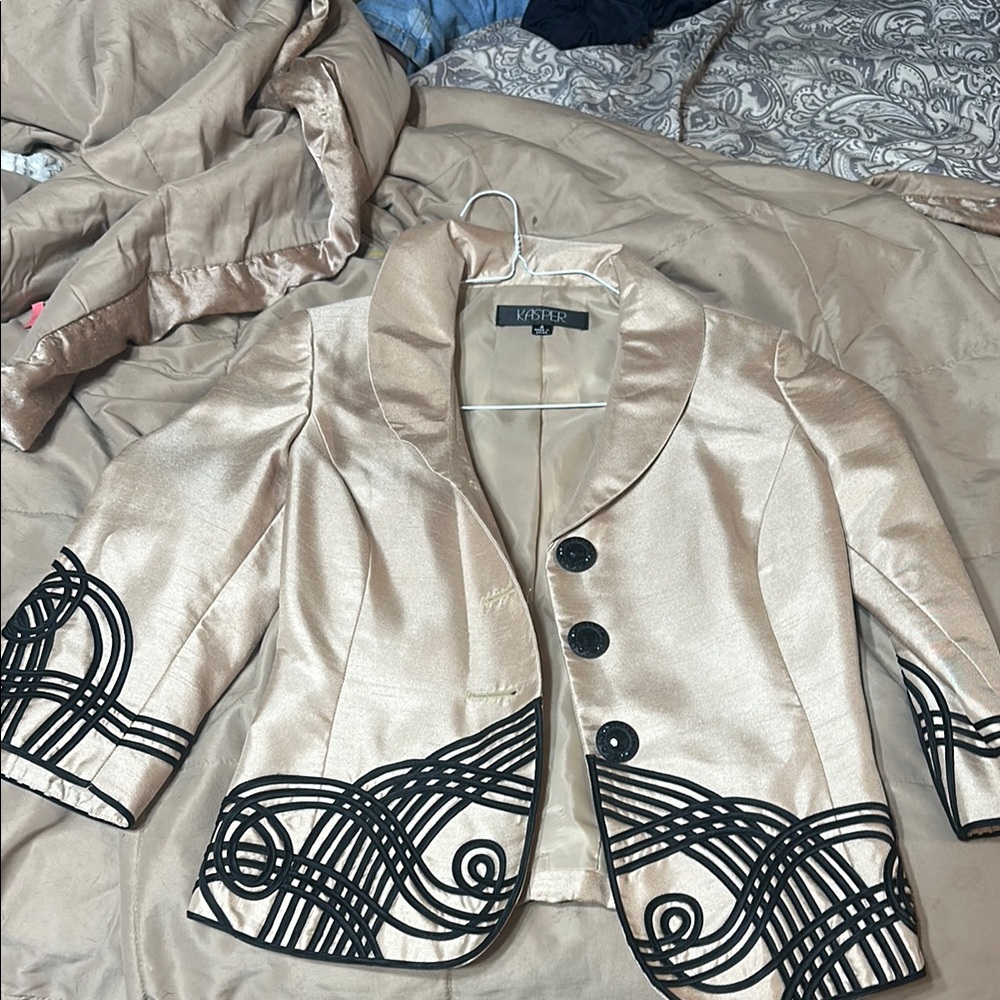 Vikki Vi Cream and Black Blazer with Geometric Embroidery